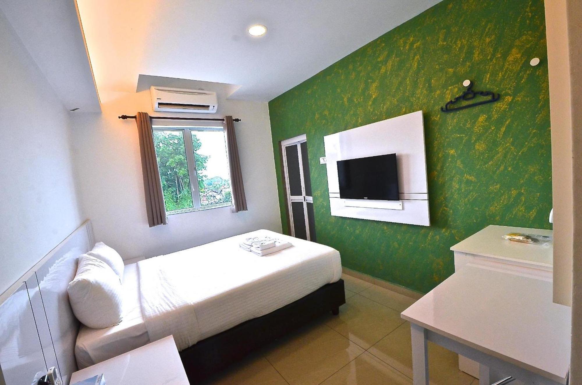 Yew Boutique Hotel Teluk Intan Δωμάτιο φωτογραφία