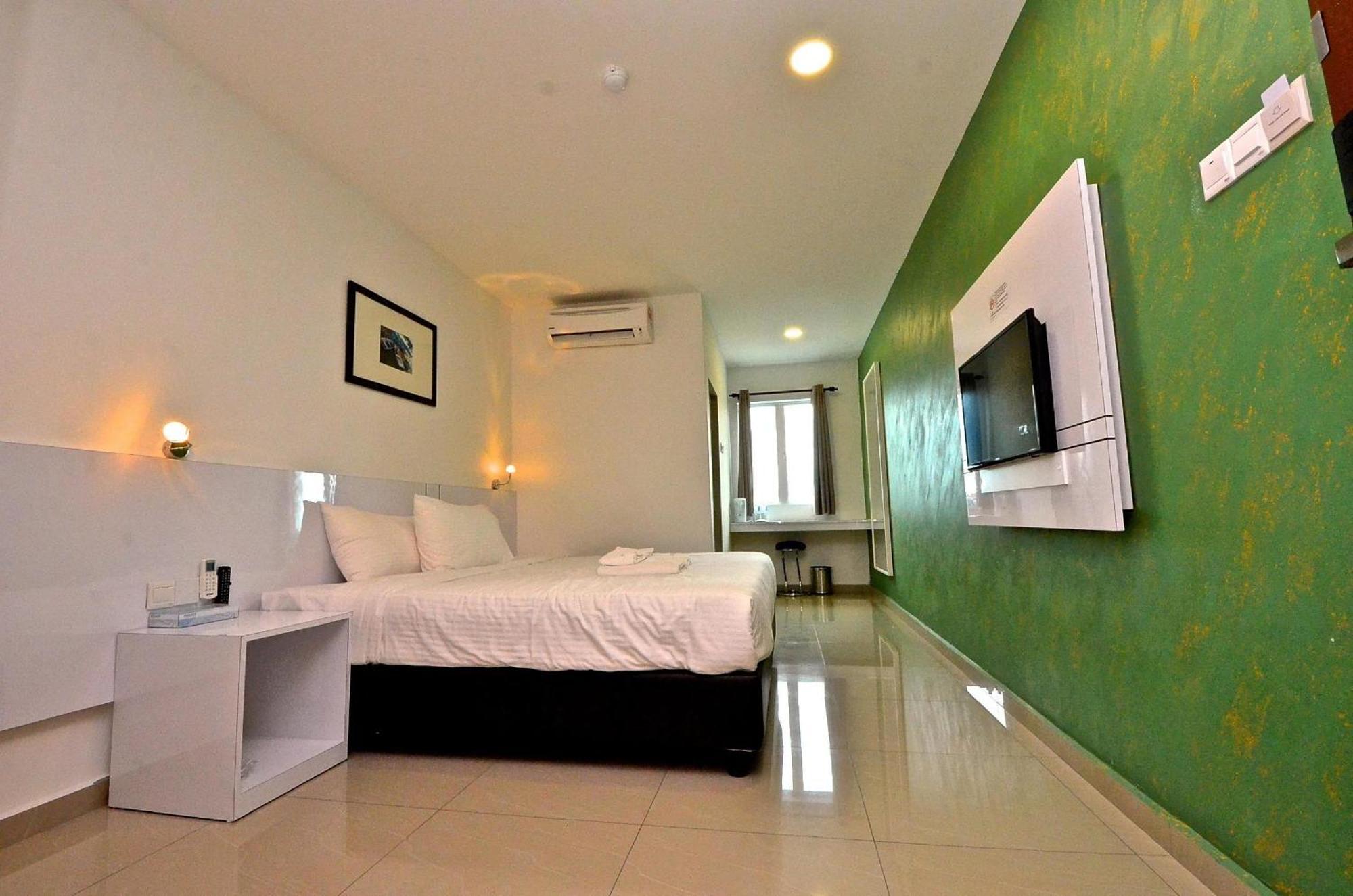 Yew Boutique Hotel Teluk Intan Δωμάτιο φωτογραφία