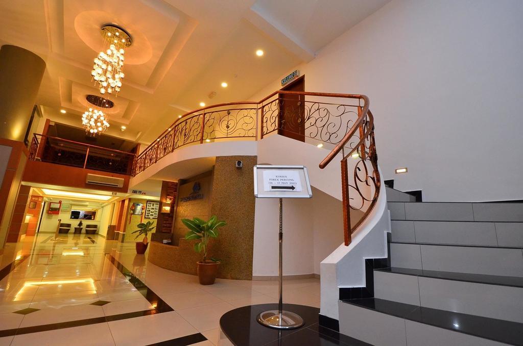 Yew Boutique Hotel Teluk Intan Εξωτερικό φωτογραφία