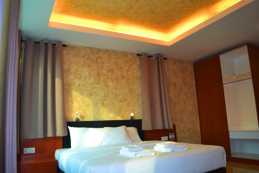 Yew Boutique Hotel Teluk Intan Δωμάτιο φωτογραφία