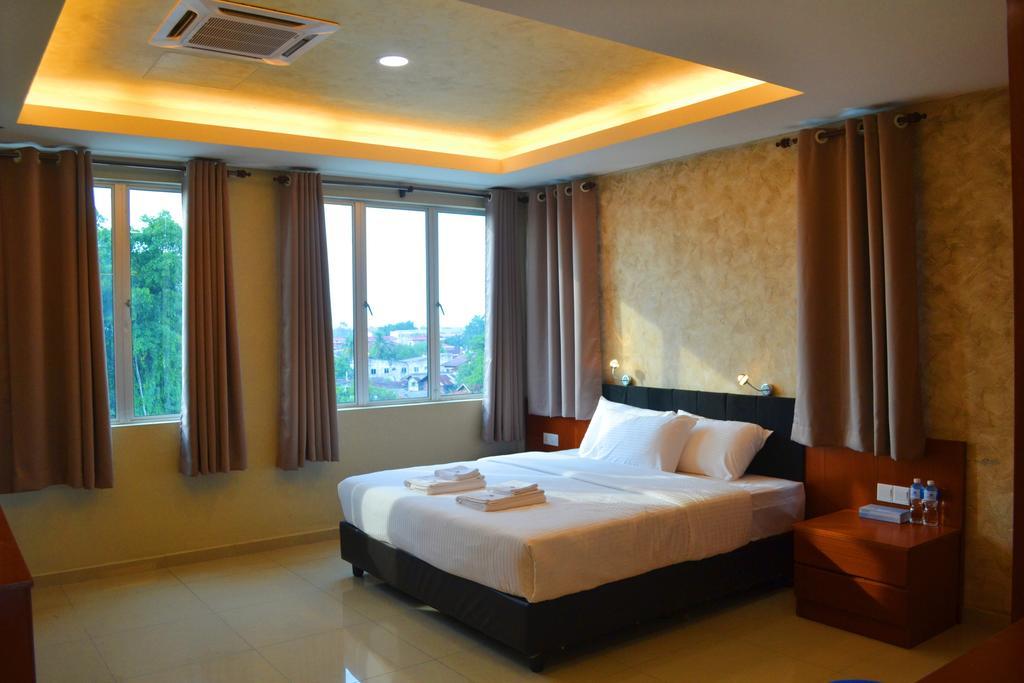 Yew Boutique Hotel Teluk Intan Δωμάτιο φωτογραφία